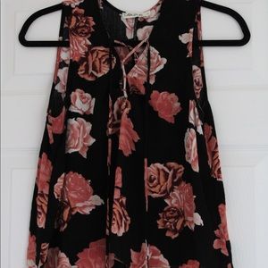 Floral lace up tank top